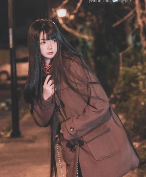 日韩av唐人影院-花絮英文版字幕