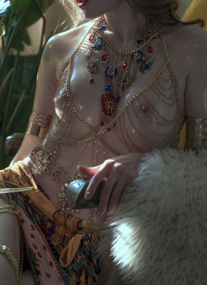 亚洲欧美va在线一区三区-免费首播国语版全集